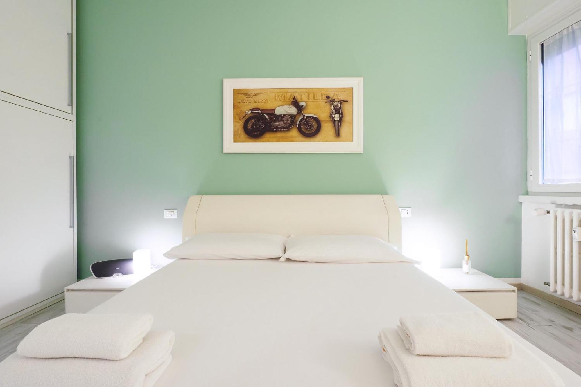 Mila Lux Lodi Apartment Милано Екстериор снимка