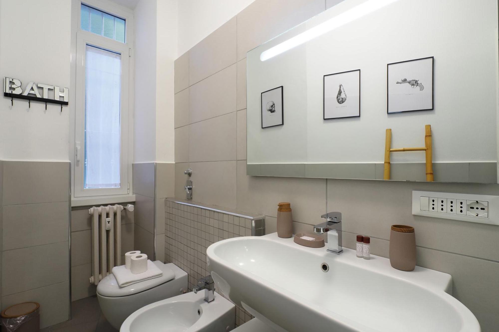 Mila Lux Lodi Apartment Милано Екстериор снимка