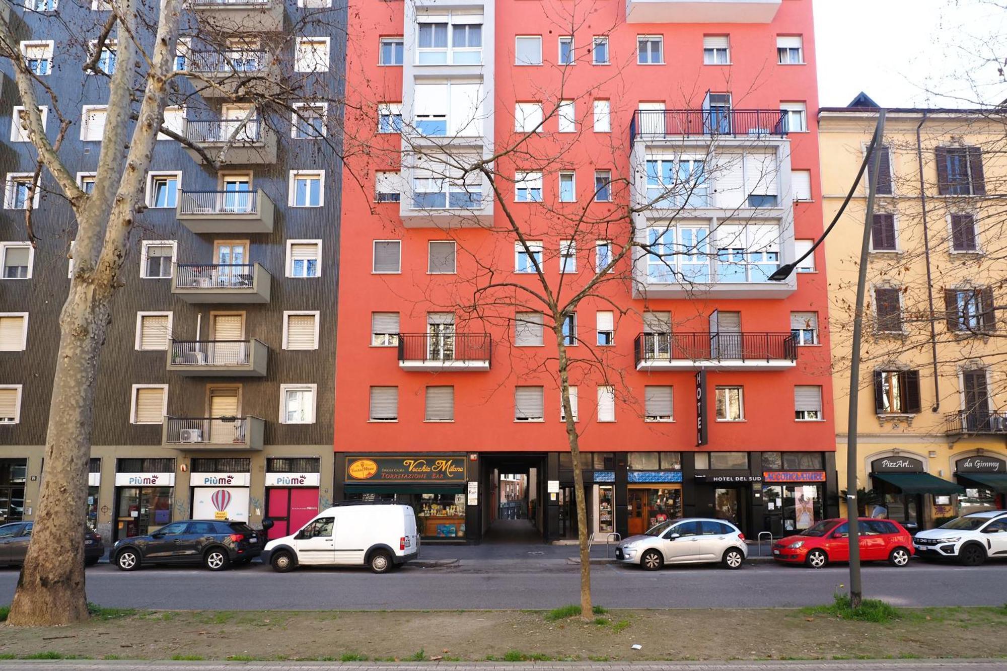 Mila Lux Lodi Apartment Милано Екстериор снимка